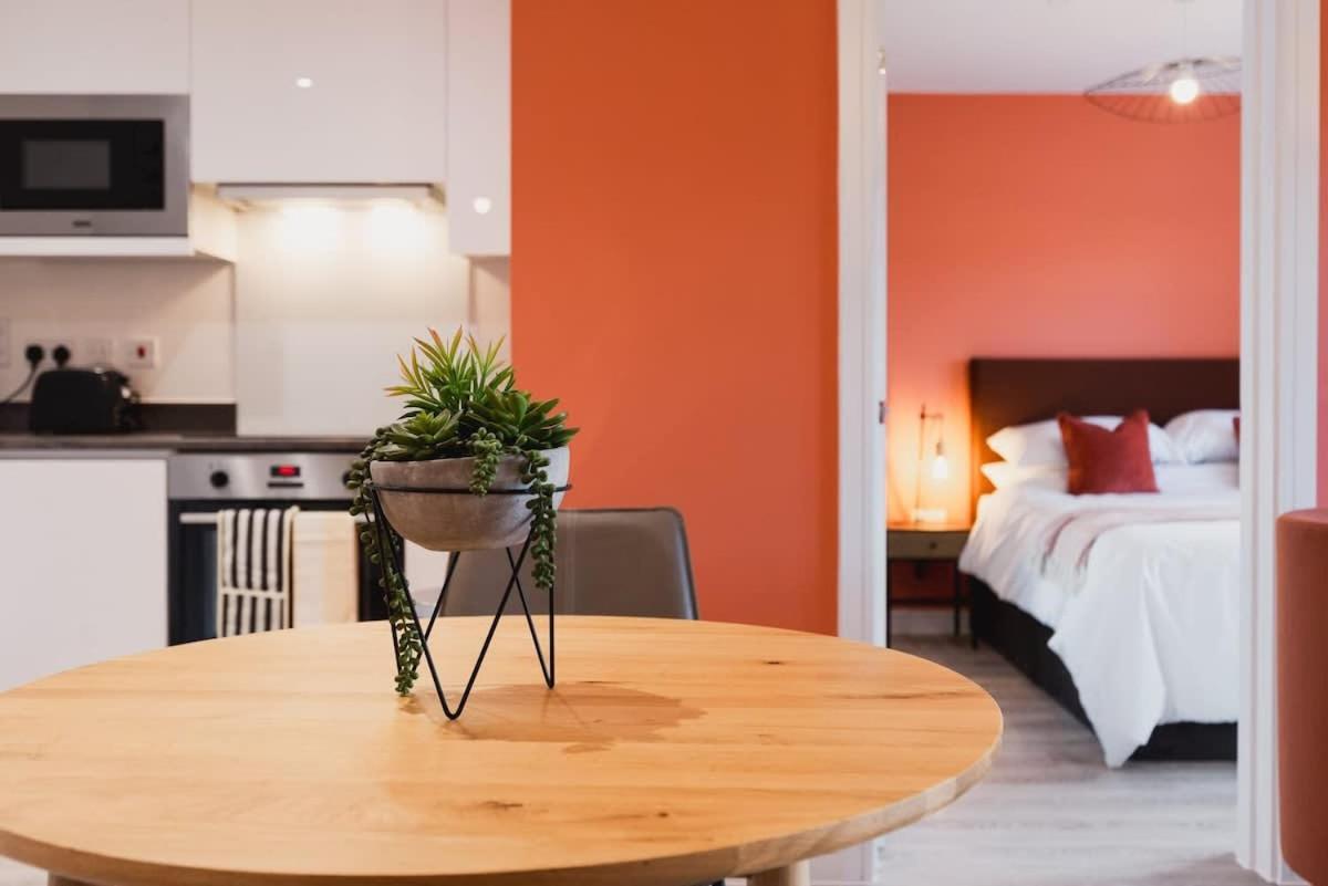 Stayzeni, Hardwick House Derby 2 Bed Apartment Экстерьер фото